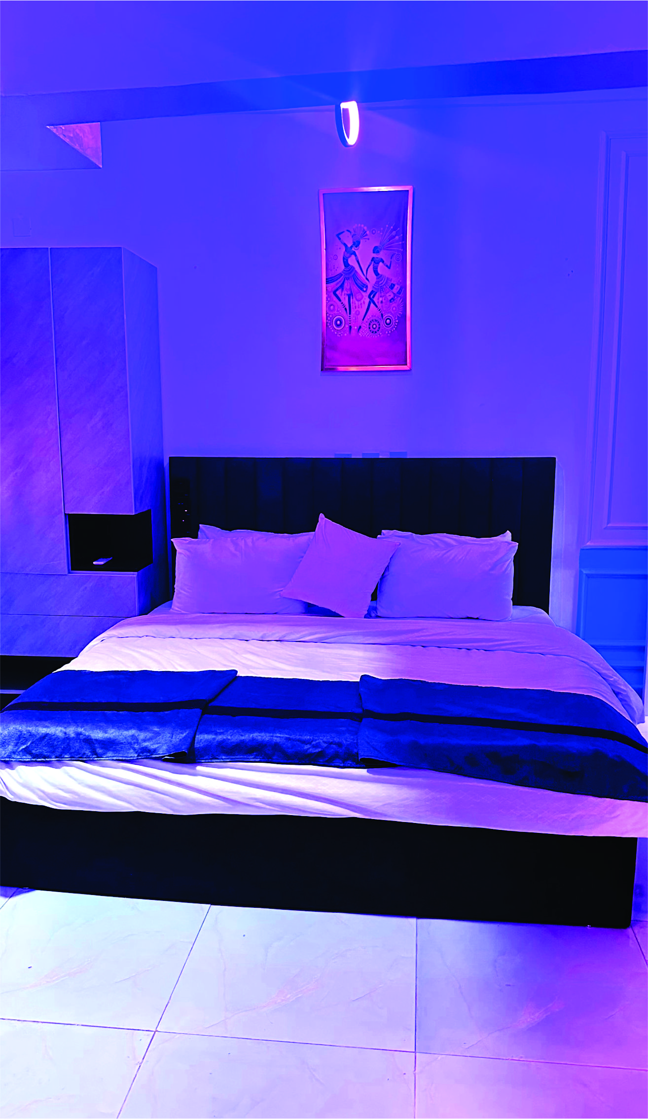 Room Night In Paradise