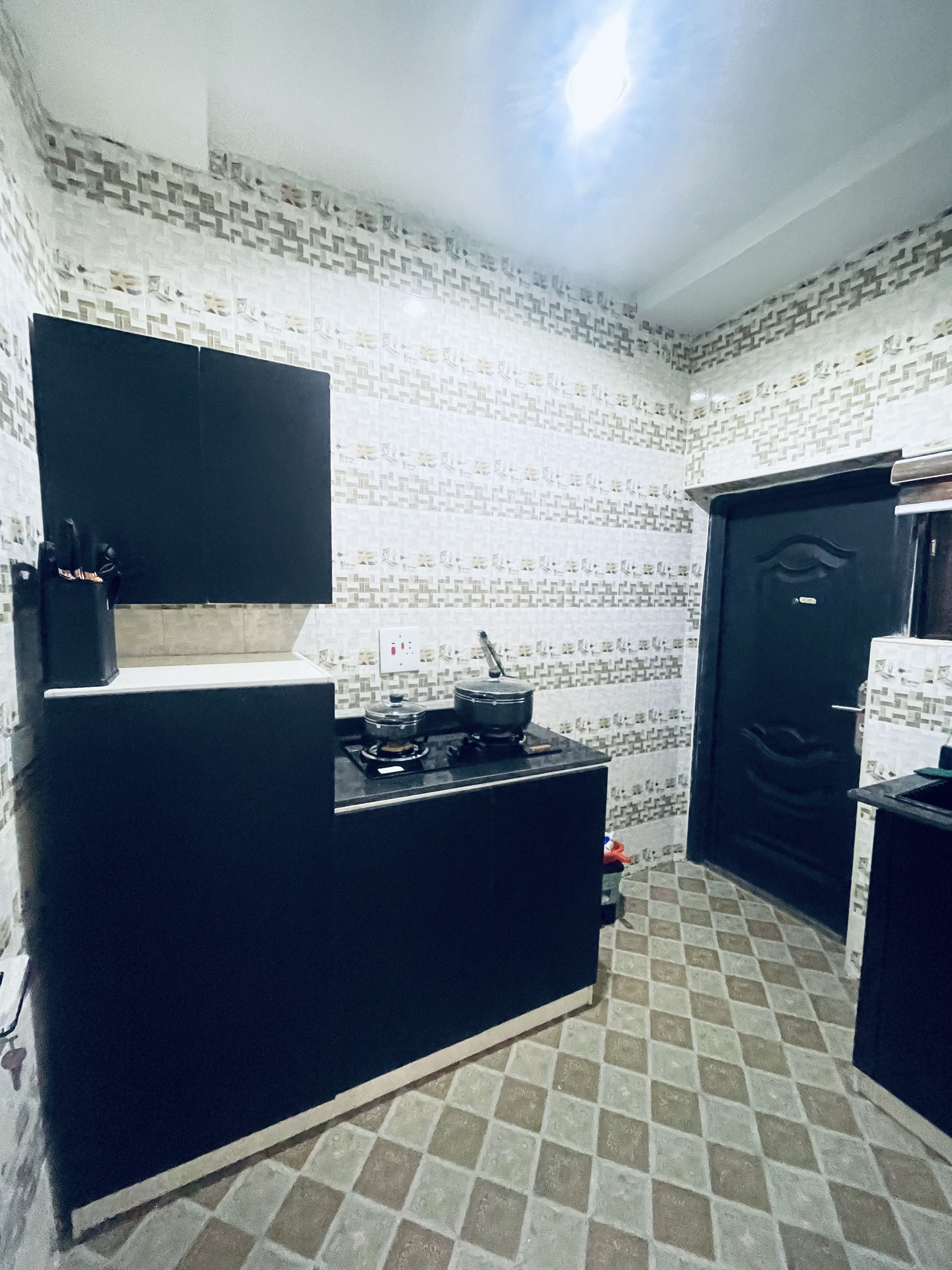 Room Emerald Aura
