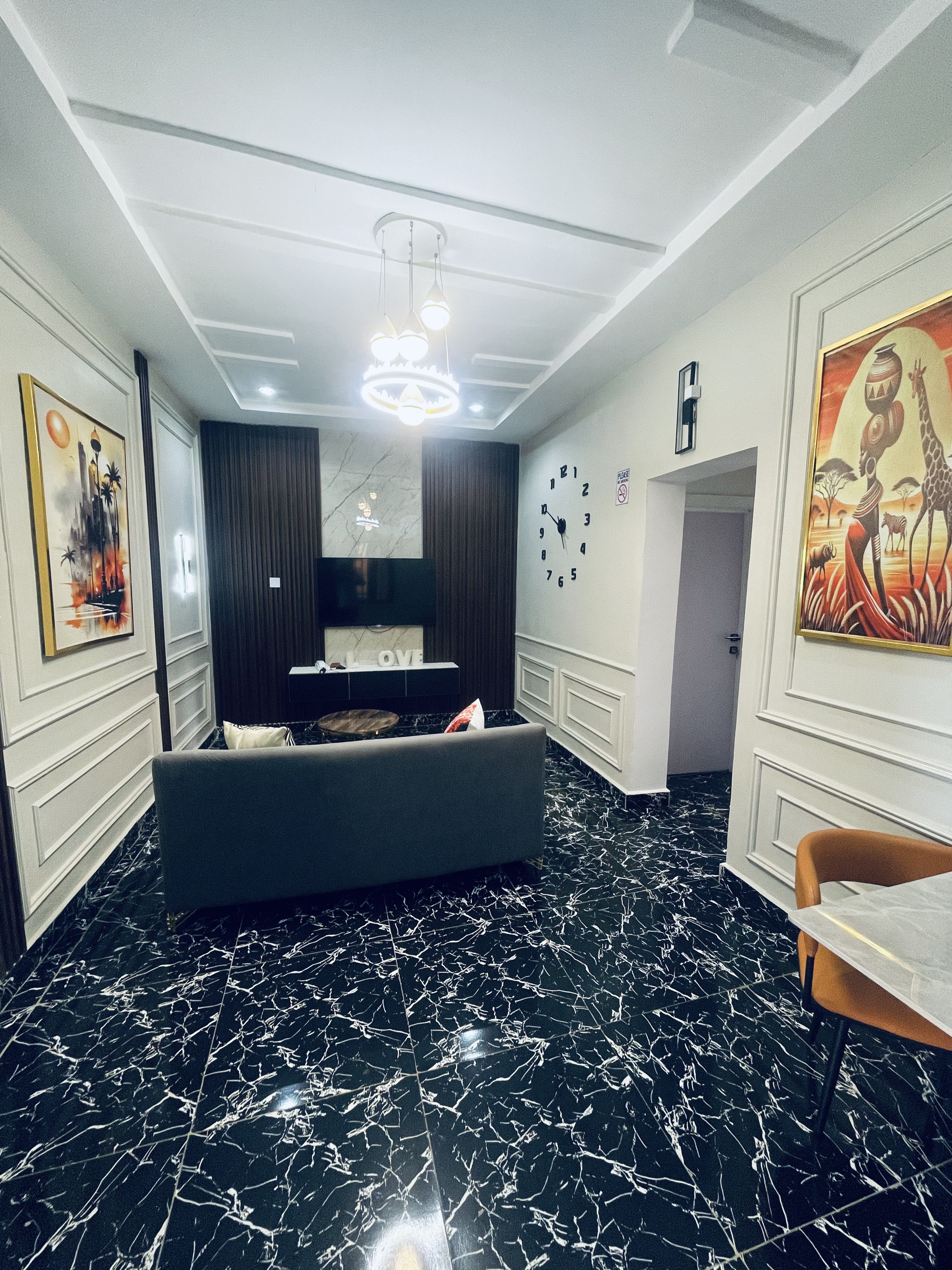 Room Emerald Aura