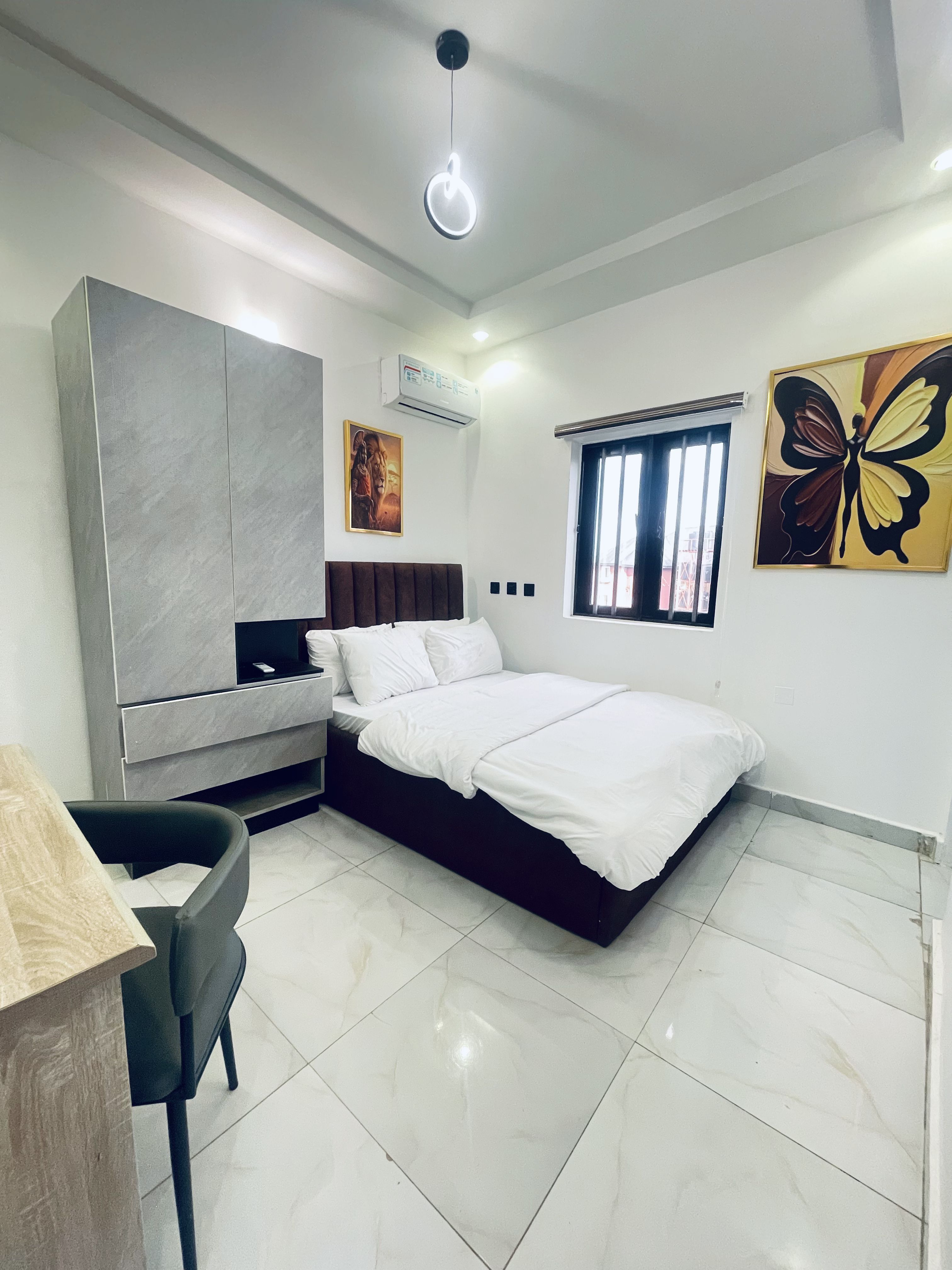 Room Eden Escape