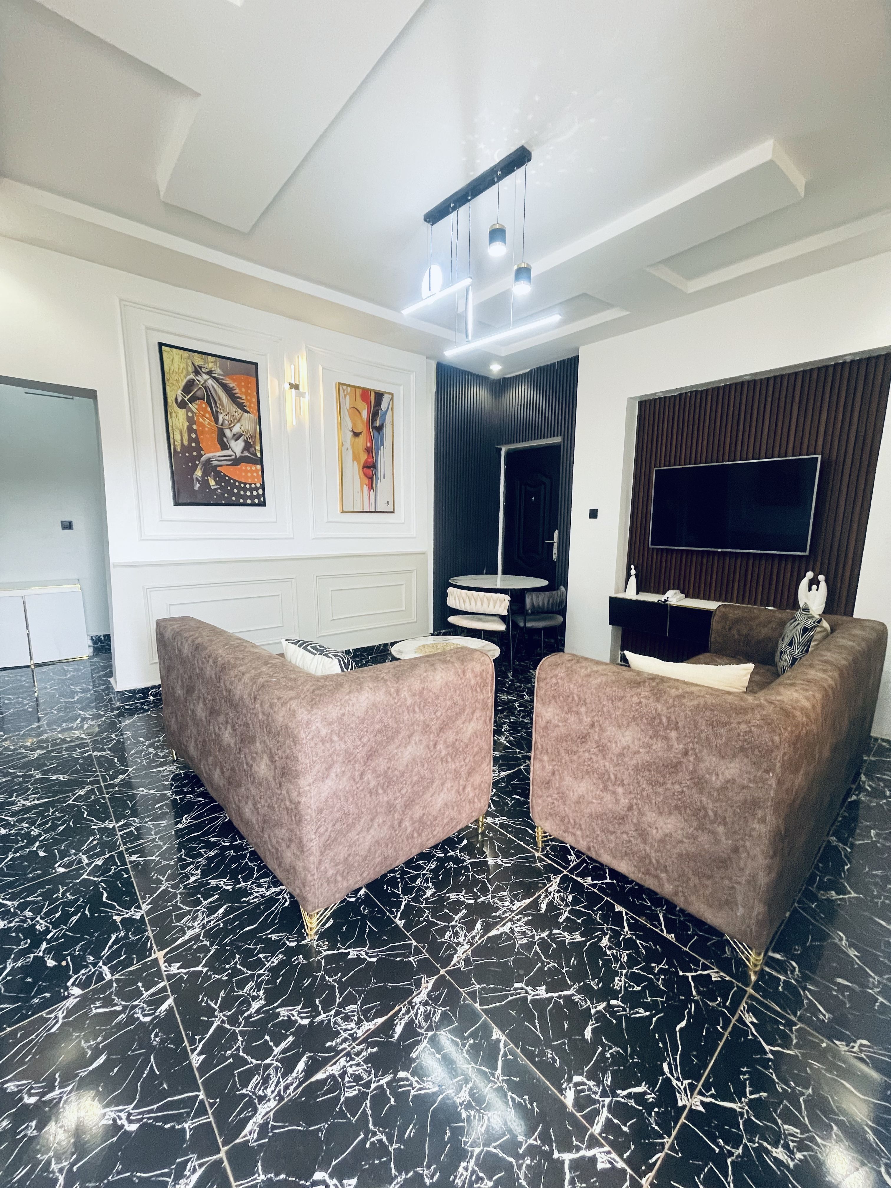 Room Eden Escape