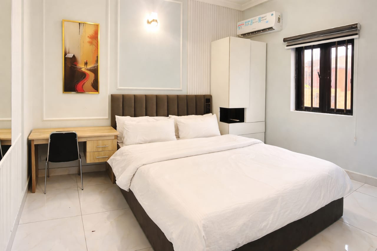 Room Enchanted Haven