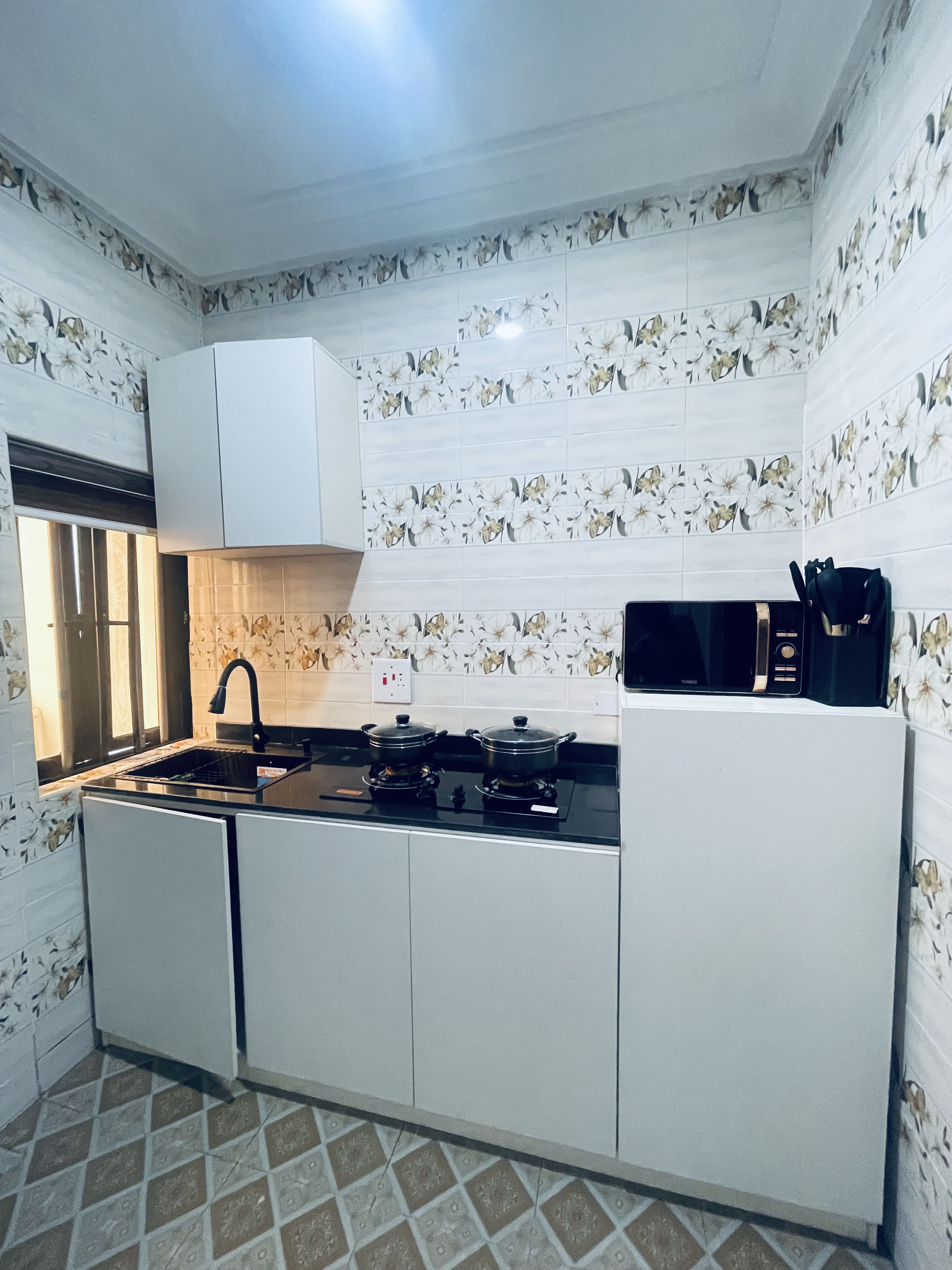 Room Secret Mirage